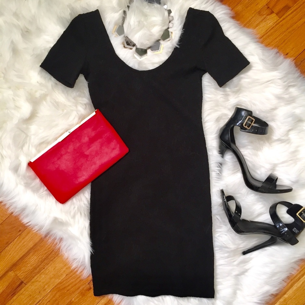 Black Body Dress